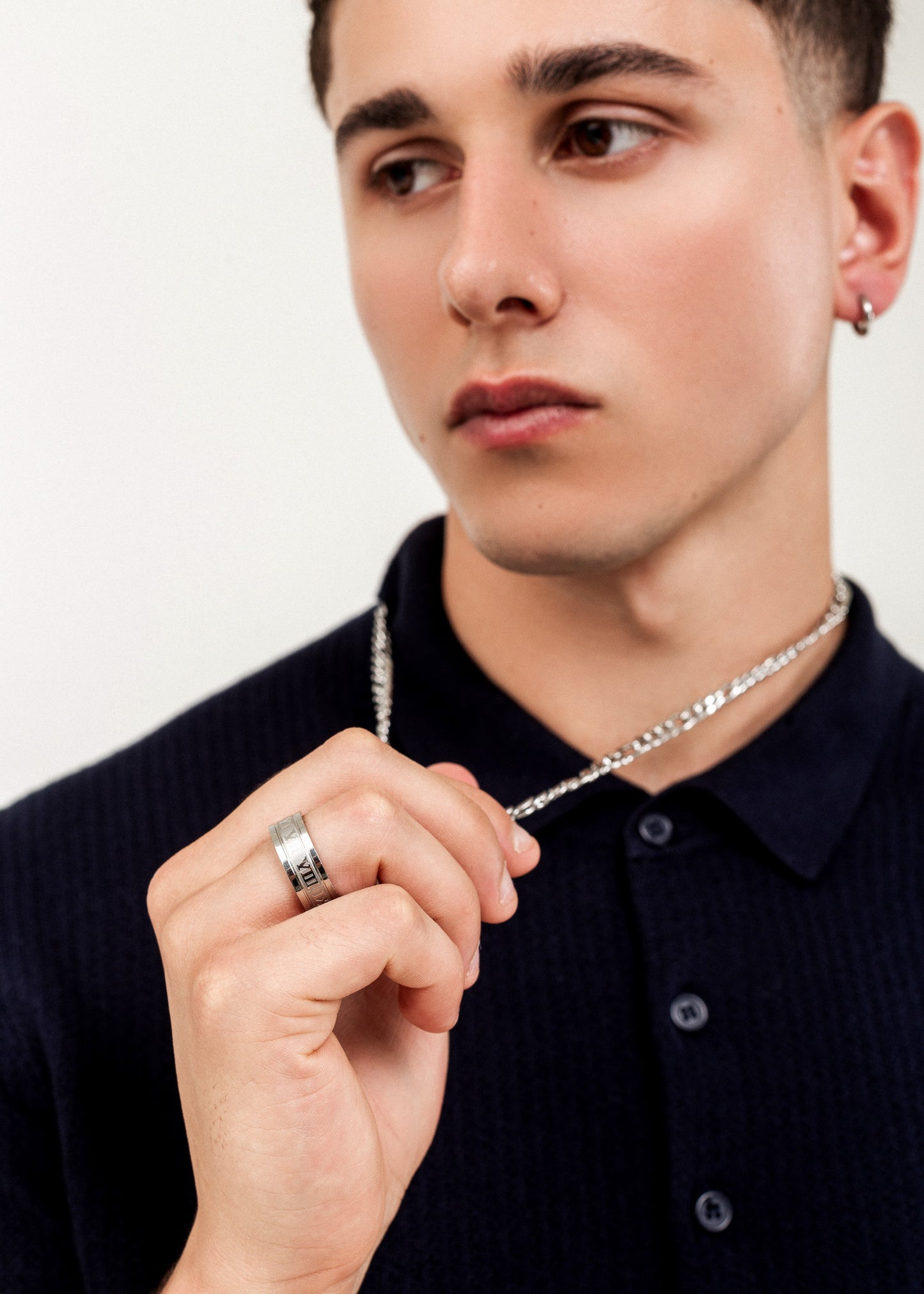 Anillo números romanos acero quirúrgico