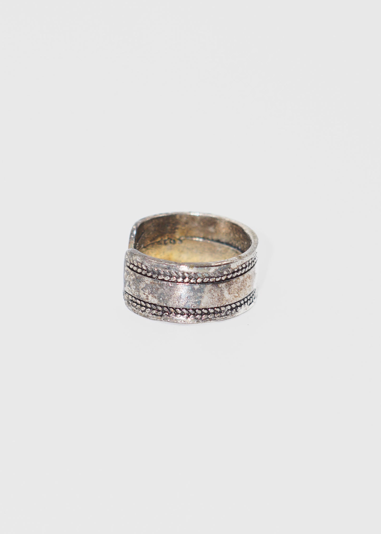 Anillo vintage liso con labrado ajustable