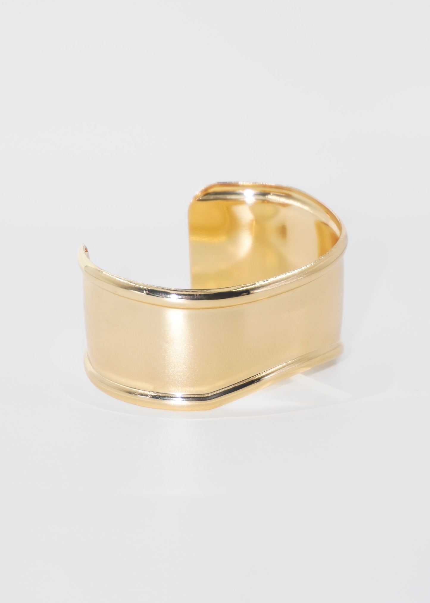 Pulsera brazalete ondulado fino