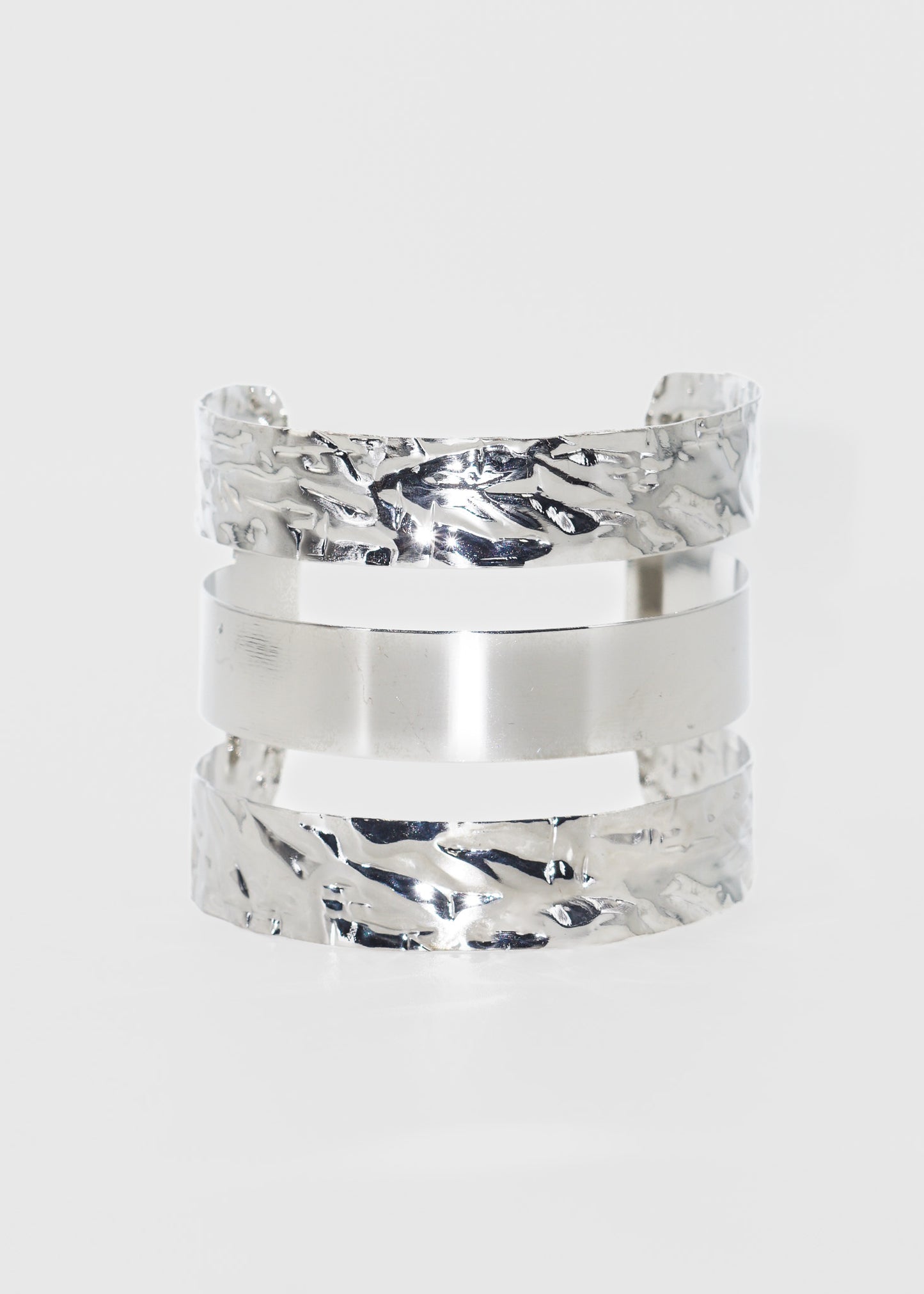 Brazalete franjas con labrado