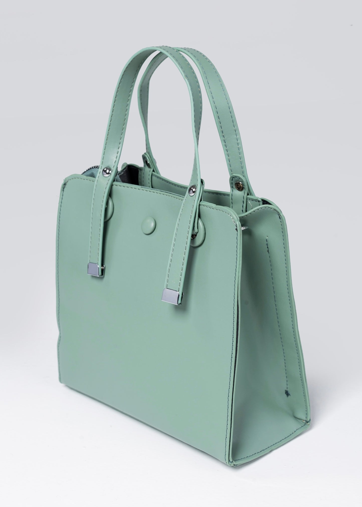 Cartera básica con correa