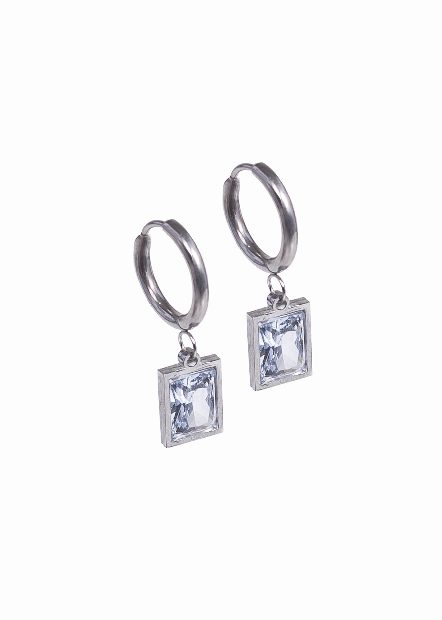 Aros con dije zirconia cuadrado acero quirúrgico