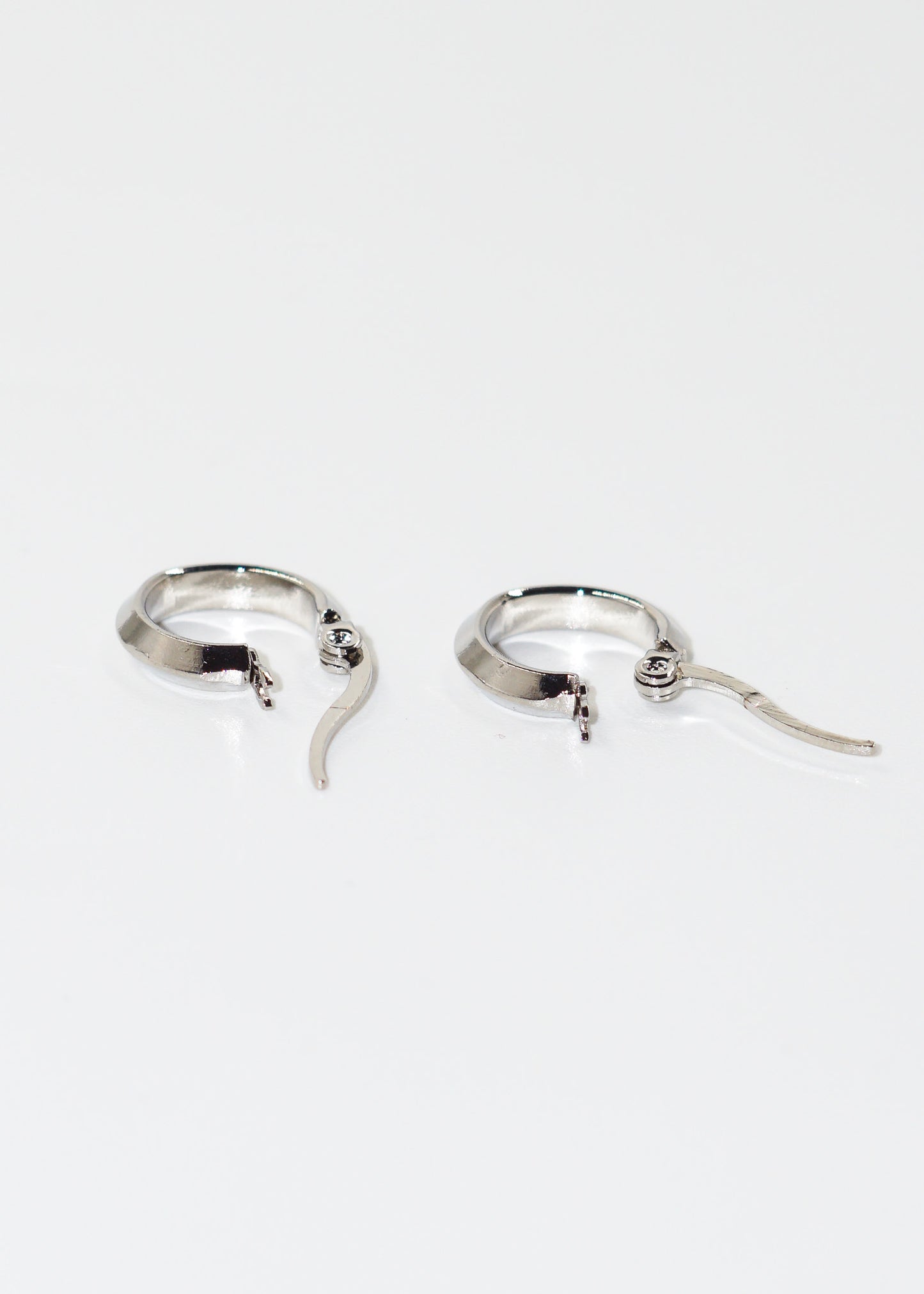 Caravanas Aros Mini Dorados Clip Acero Quirúrgico