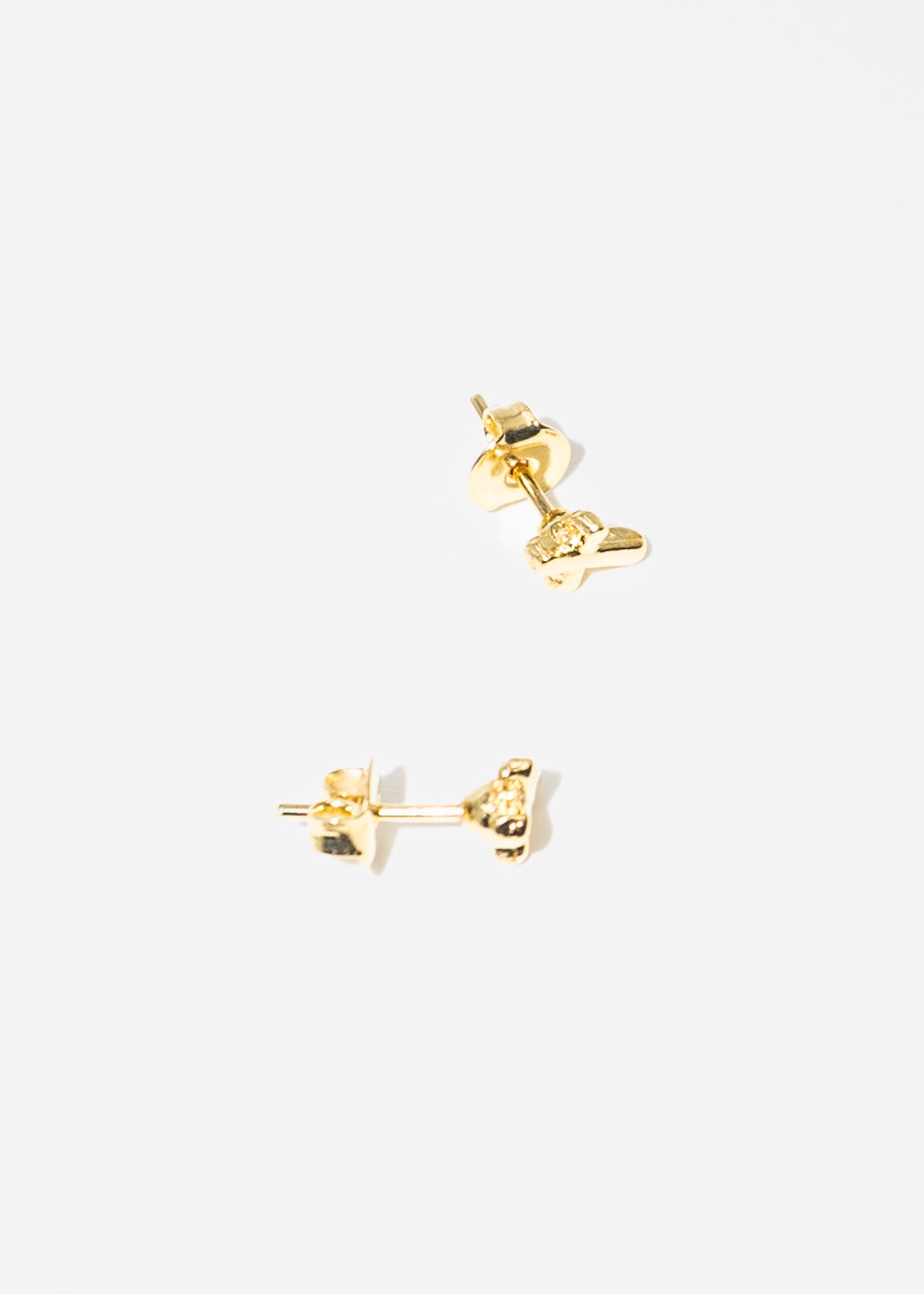 Caravanas cruz mini baño en oro 18k