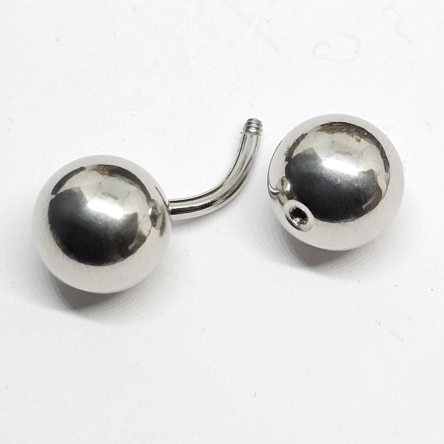 Piercing ombligo liso esferas 5mm Acero Quirúrgico