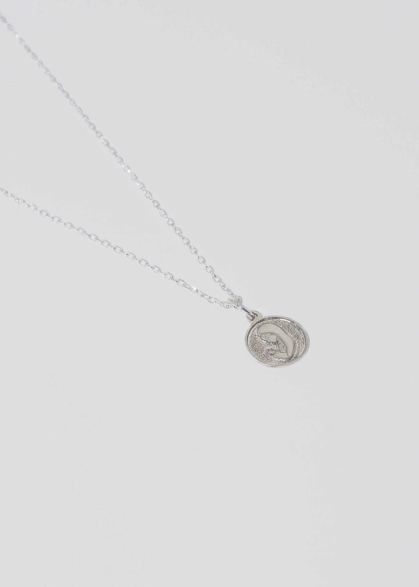 Cadena collar forcet con dije virgen niña plata 925
