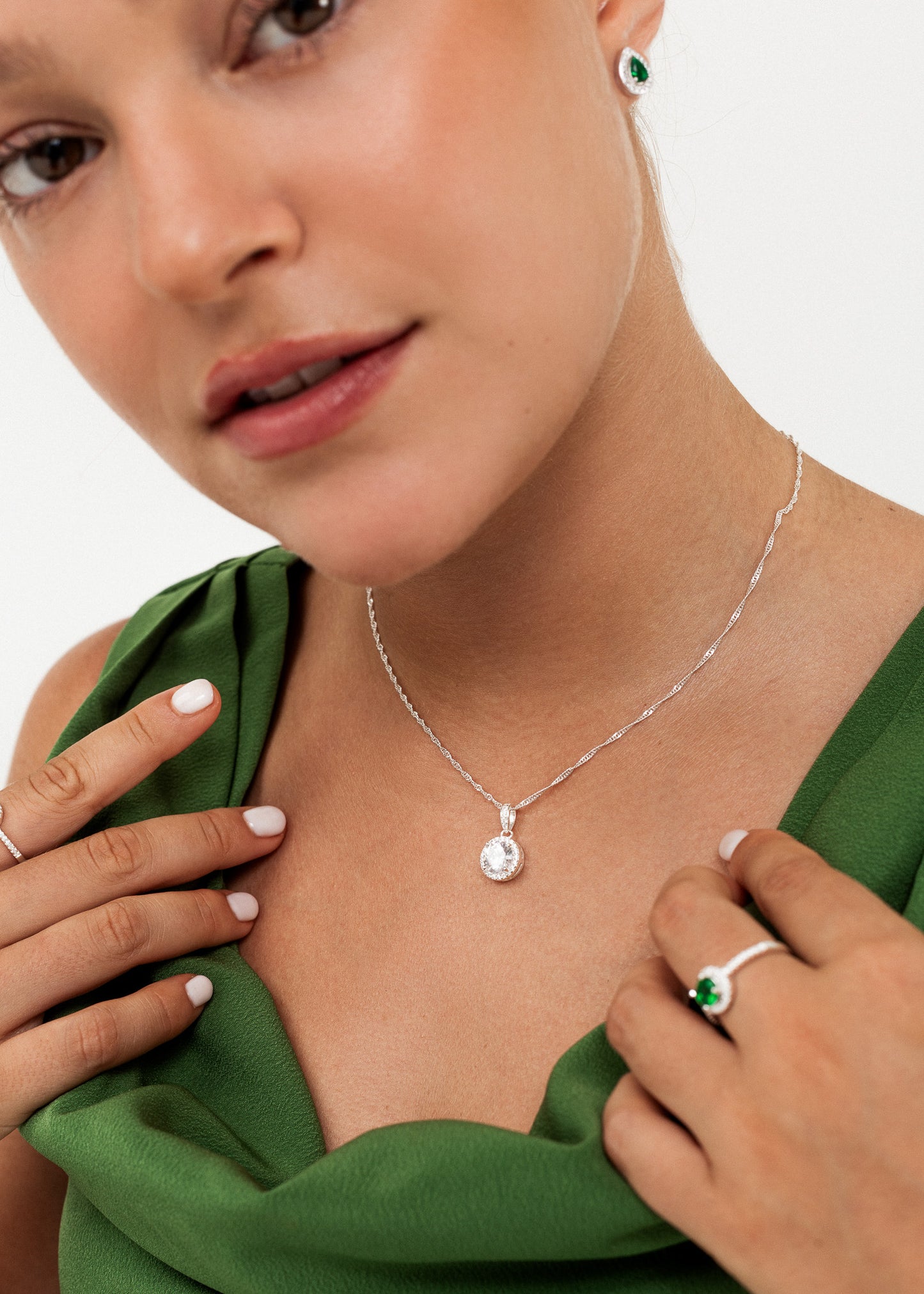 Cadena collar Kendall zirconia blanca plata 925