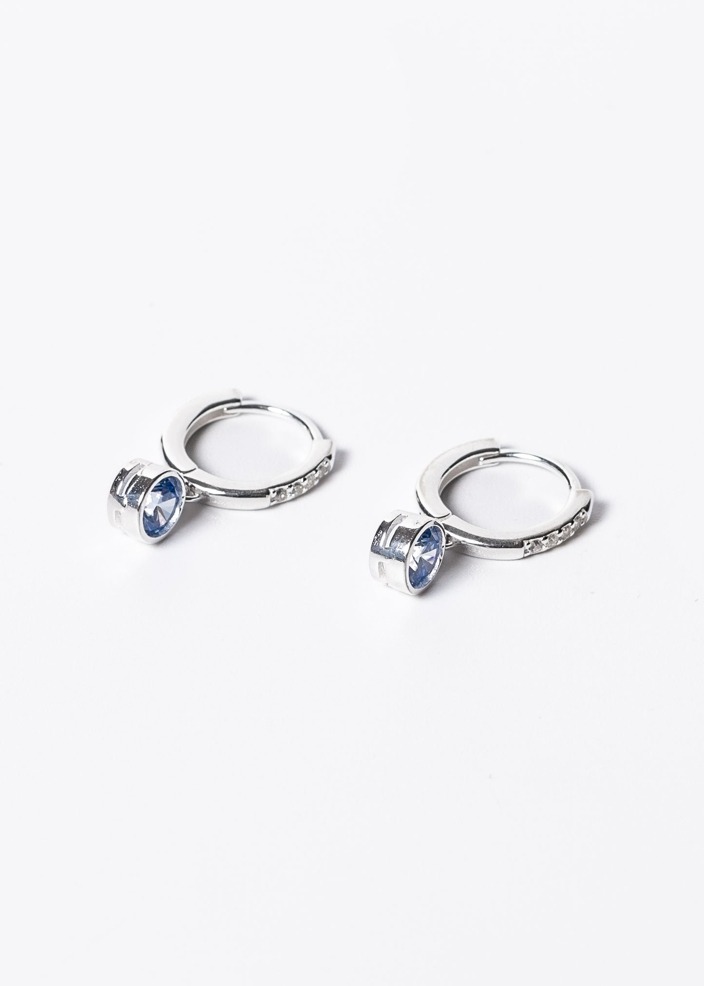 Caravanas aros dije punto luz turquesa zirconia plata 925