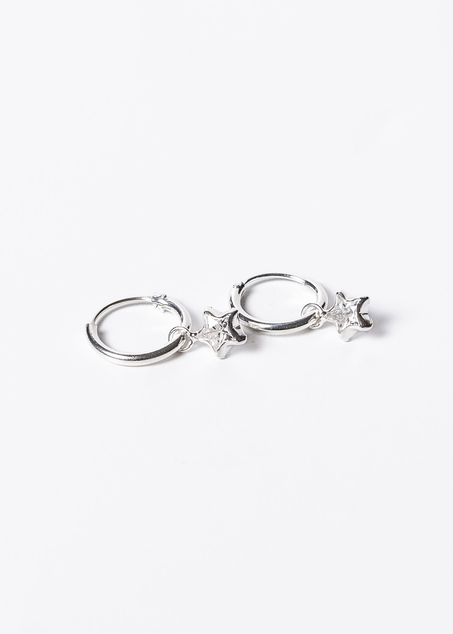 Caravanas aros con dije estrella zirconia plata 925