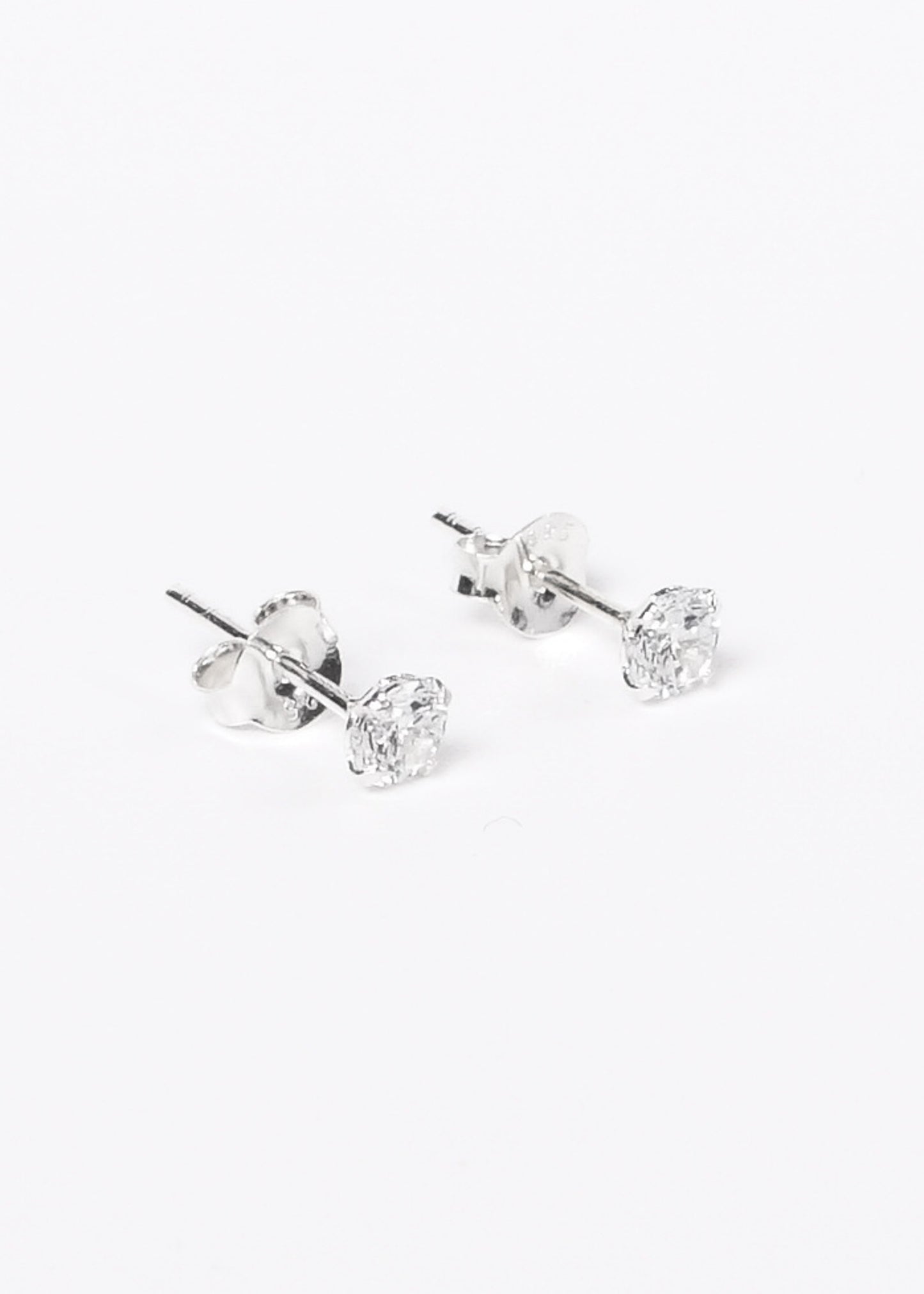 Caravanas punto luz 4mm zirconia plata 925