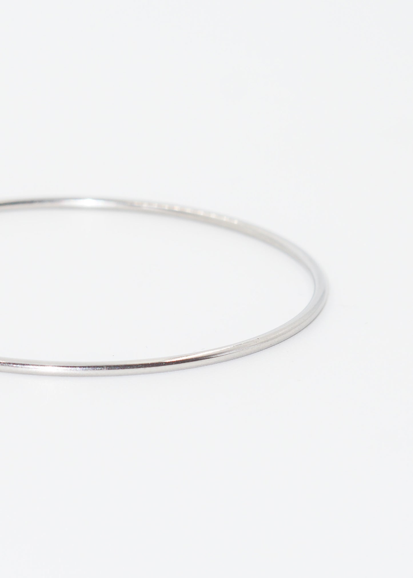 Pulsera esclava caña redonda fina acero quirúrgico