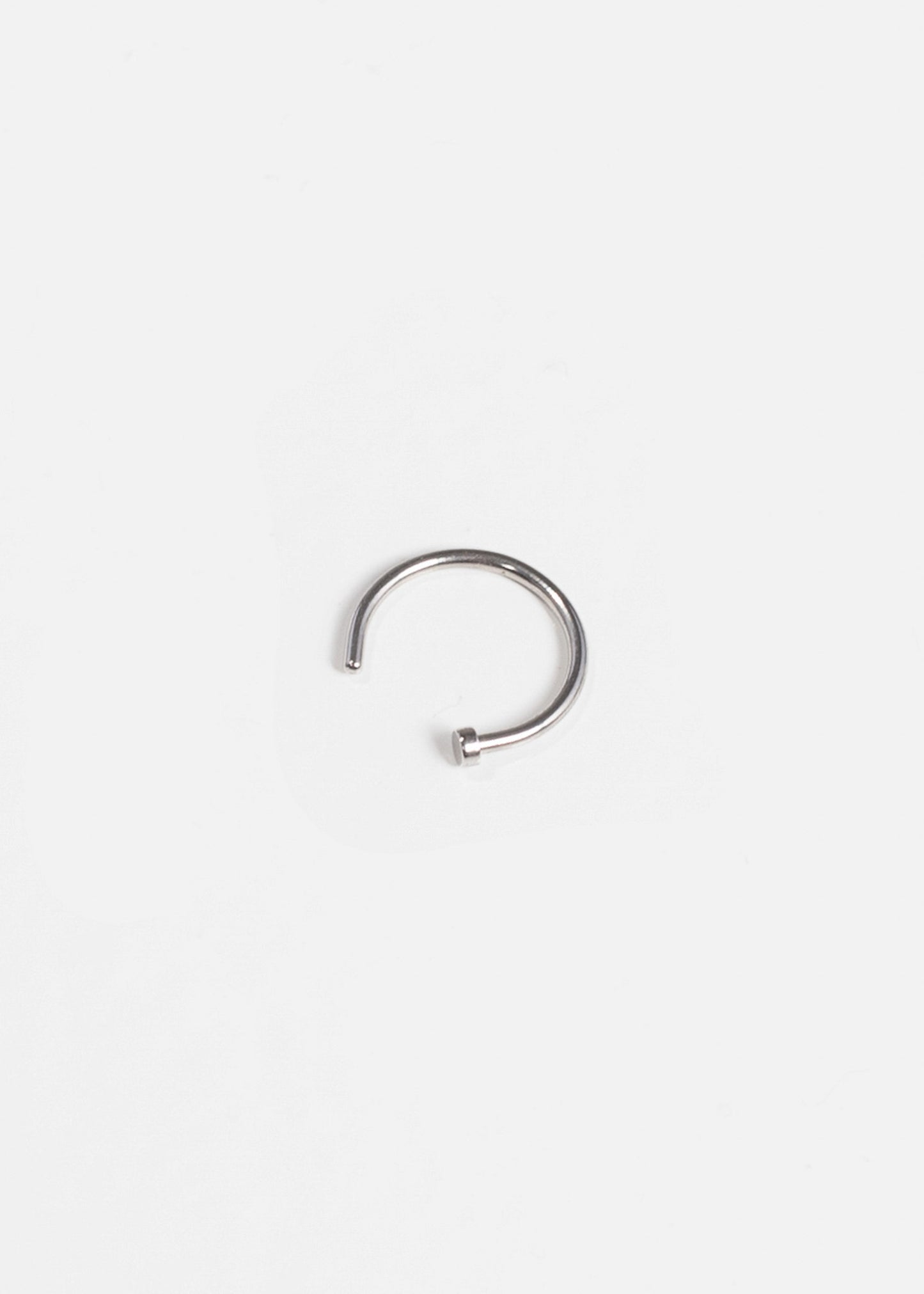 Piercing básico titanio