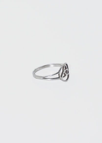 Anillo nudo de brujas acero quirúrgico