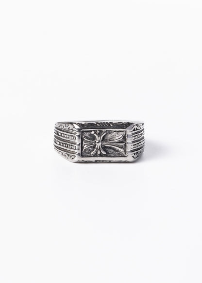 Anillo medieval signet cruz gótica acero quirúrgico