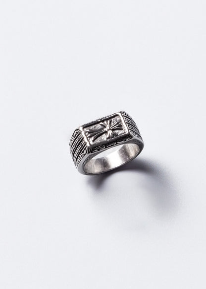 Anillo medieval signet cruz gótica acero quirúrgico