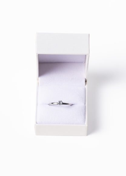 Anillo cintillo piedra 4mm acero quirúrgico plateado