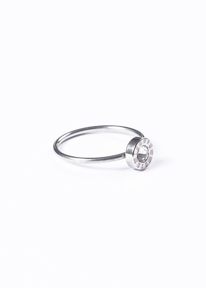Anillo números romanos y punto luz - Acero quirúrgico plateado