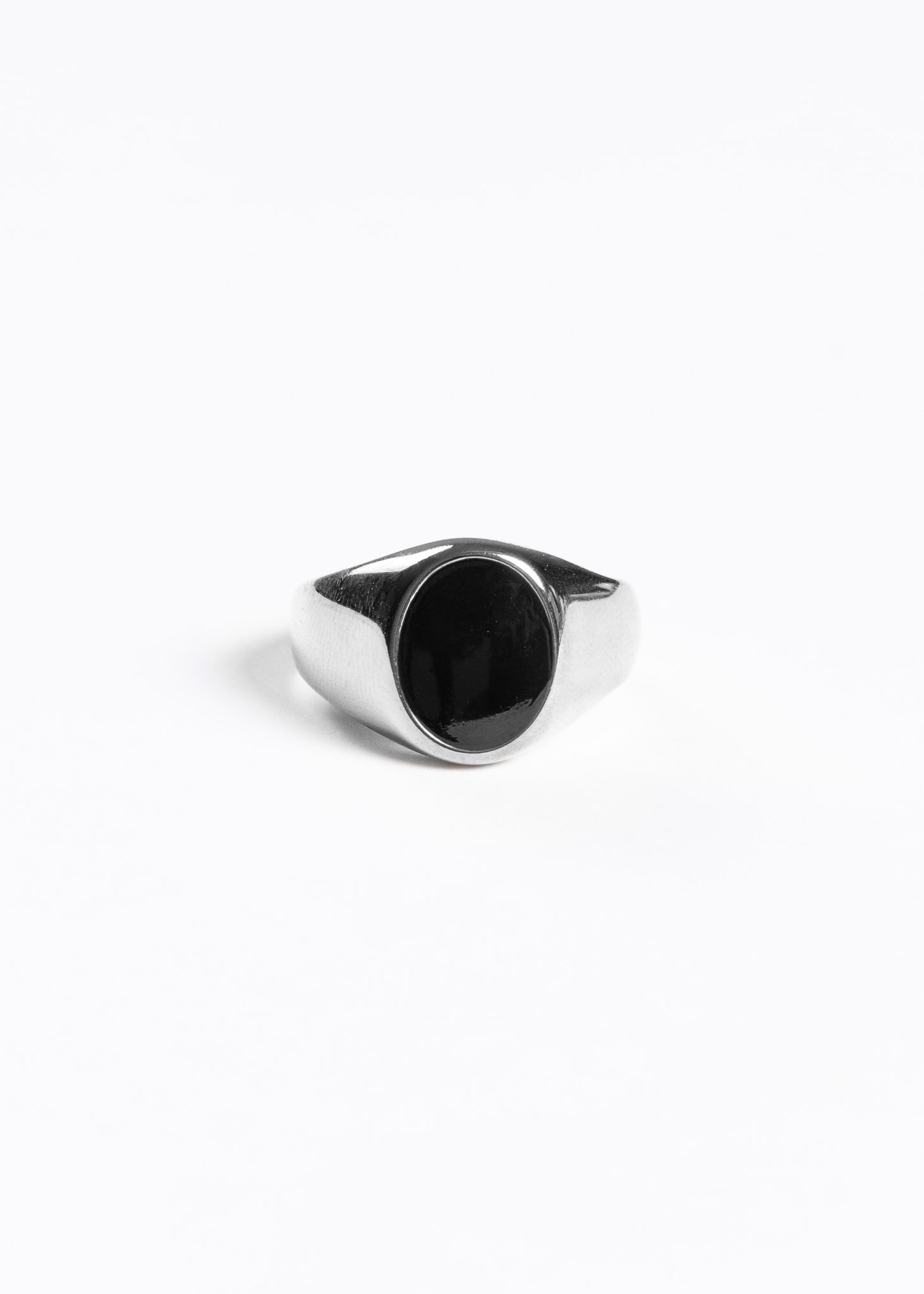 Anillo de mesa con piedra negra acero quirúrgico - Plateado