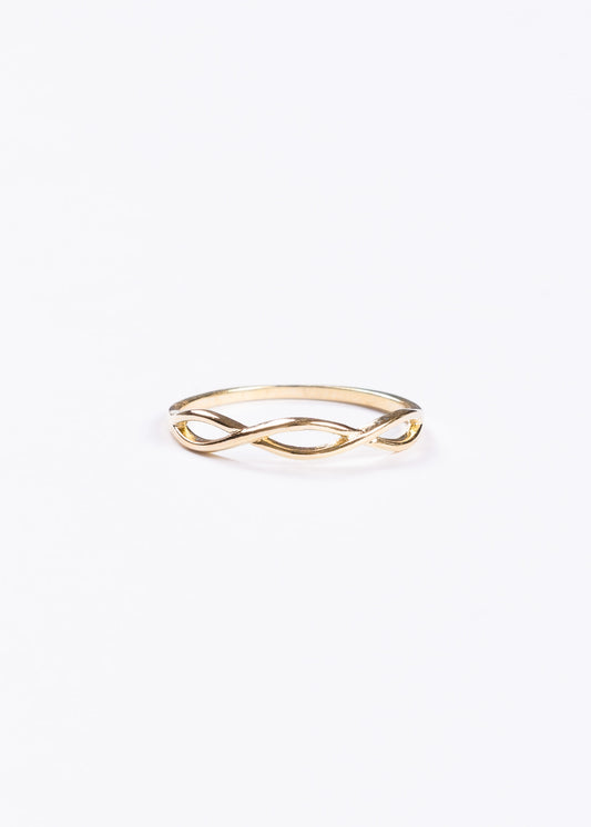 Anillo infinito enchapado en oro