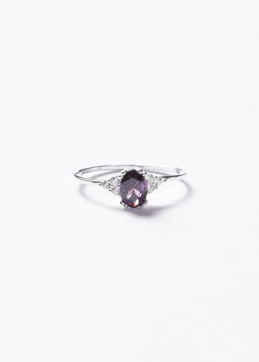 Anillo zirconia violeta oval plata 925