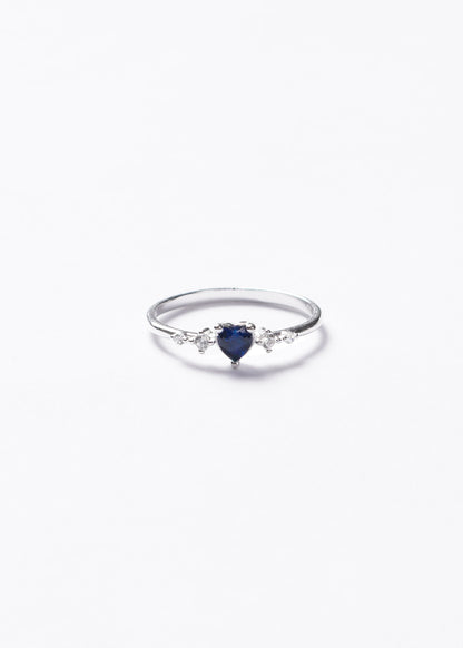 Anillo corazón zirconia azul con laterales plata 925