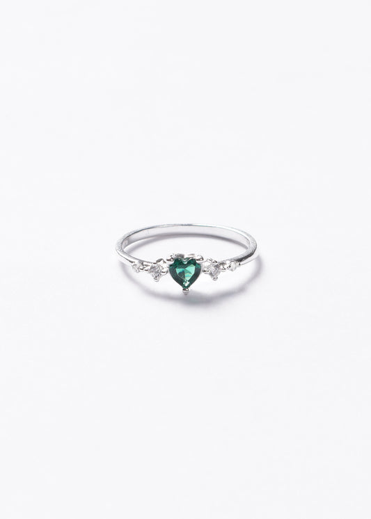 Anillo corazón zirconia verde con laterales plata 925