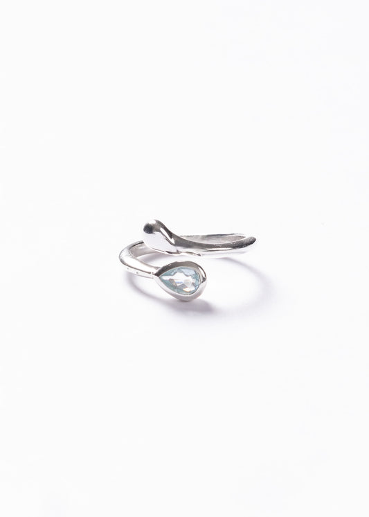 Anillo entrelazado con gota de topacio plata 925