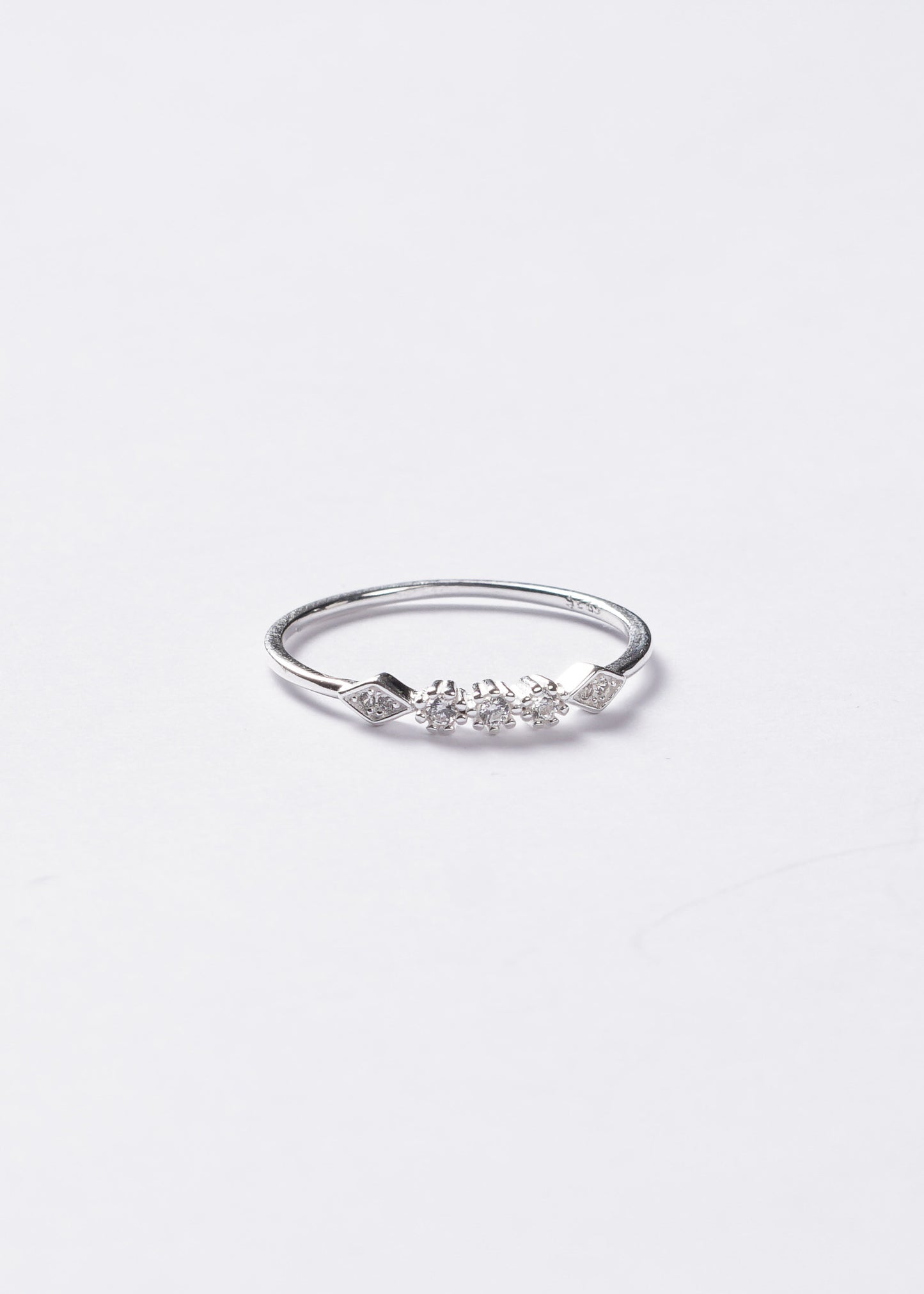 Anillo marquesa con puntos luz plata 925 & zirconia