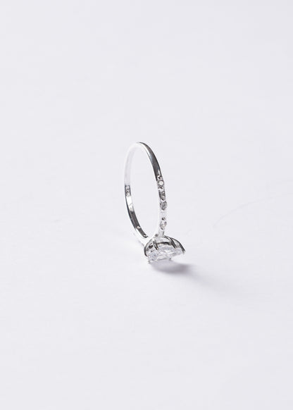 Anillo gota zirconia con laterales plata 925