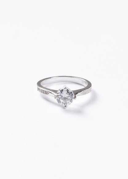 Anillo 4 puntas mitad zirconias laterales plata 925