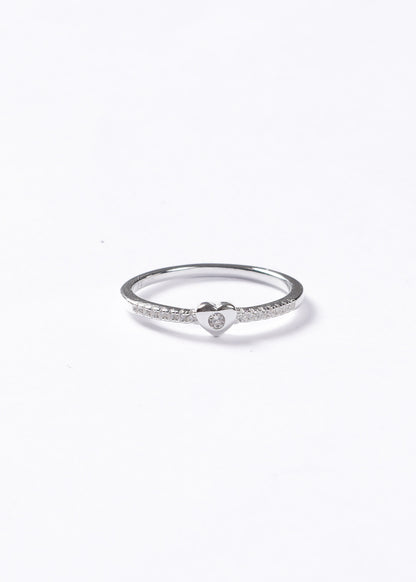 Anillo corazón con zirconias laterales plata 925