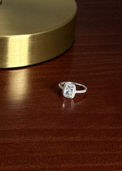 Anillo lady di zirconia rectangular plata 925