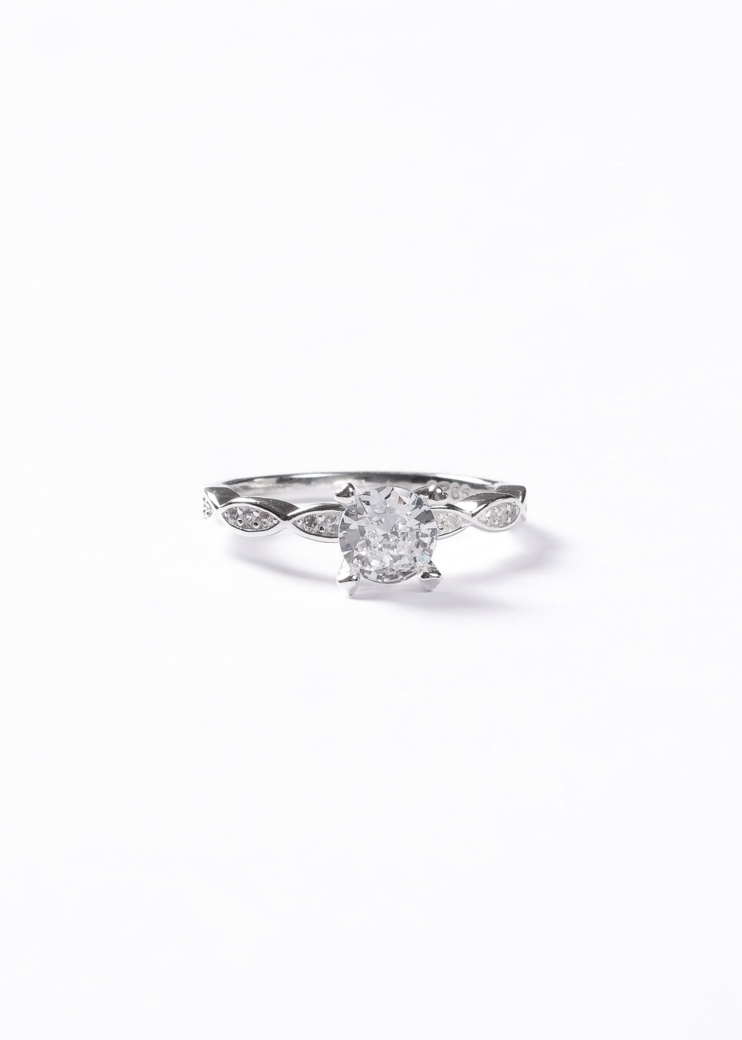 Anillo cintillo Infinity Royale Plata 925 & Zirconias