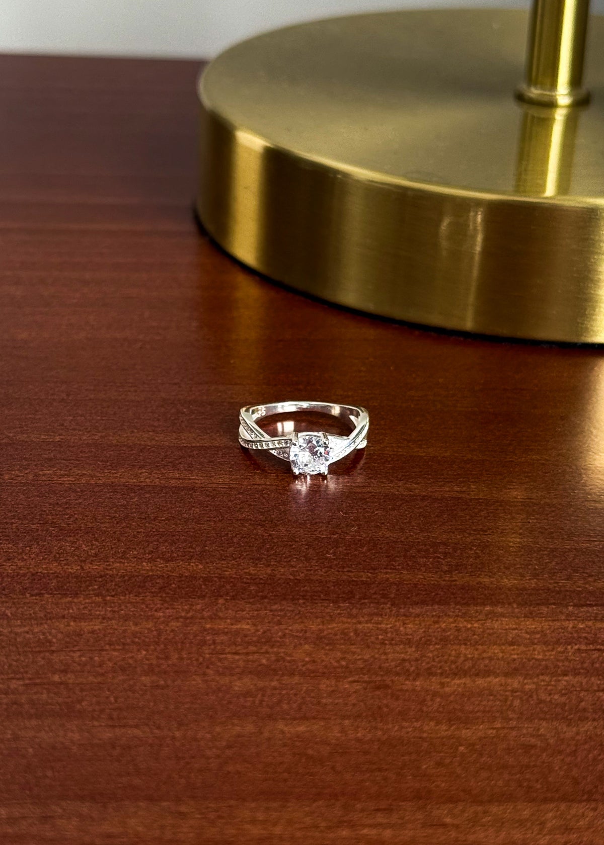 Anillo cintillo entrelazado 4 puntas Plata 925 & Zirconias