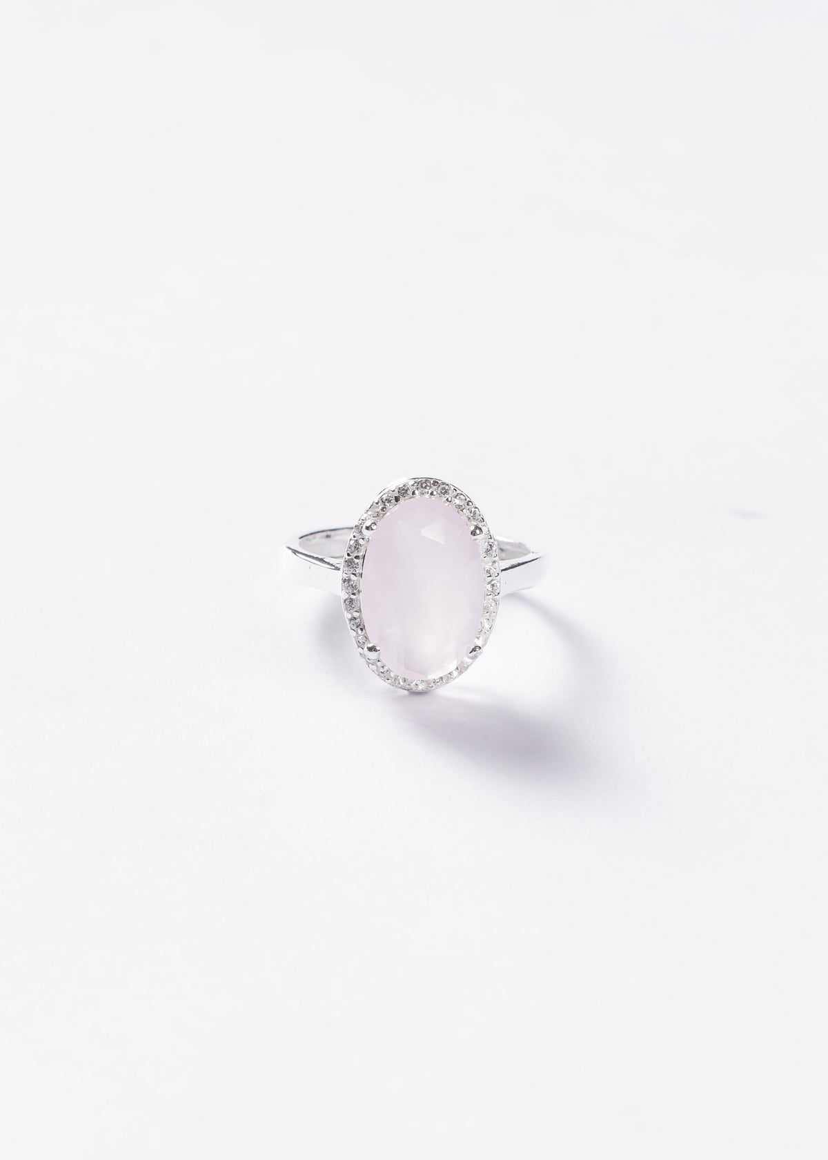 Anillo Grand Rosa Oval Tenue Plata 925 & Zirconias