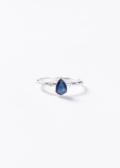 Anillo gota azul zirconia con laterales plata 925