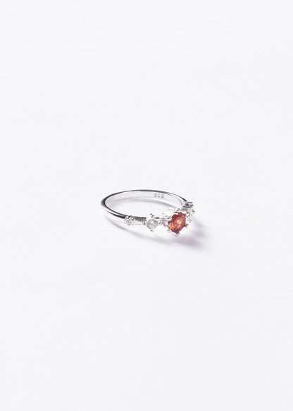 Anillo puntos luz y centro rojo Plata 925 & Zirconias