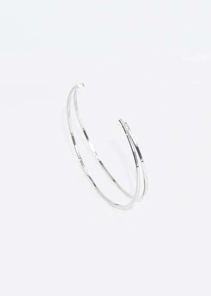 Brazalete ajustable doble línea abierto - brazo y muñeca