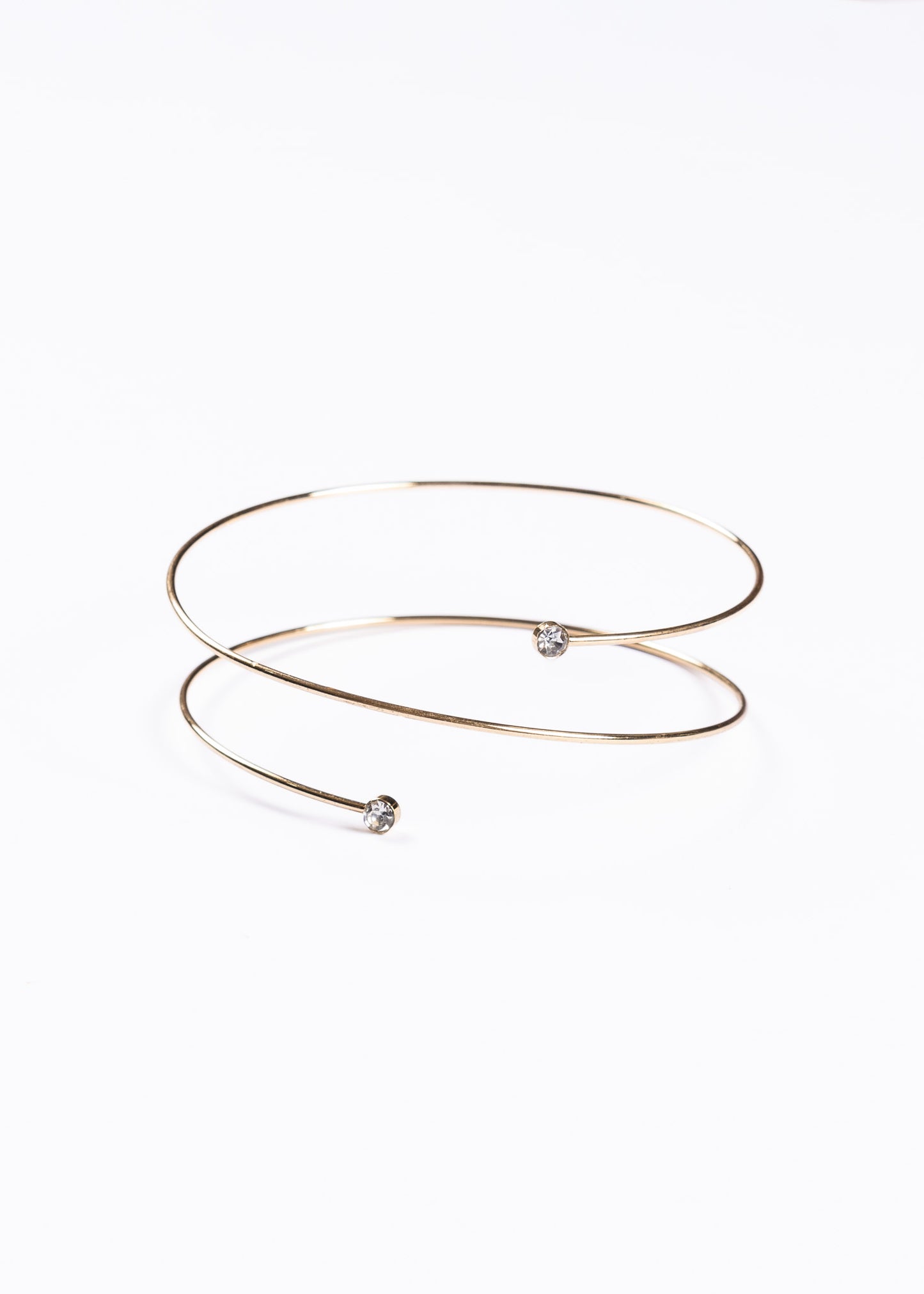 Brazalete entrelazado con puntos luz - Dorado