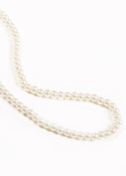 Collar gargantilla de perlas blancas