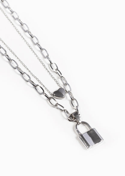 Cadena collar doble corazón y candado acero quirúrgico