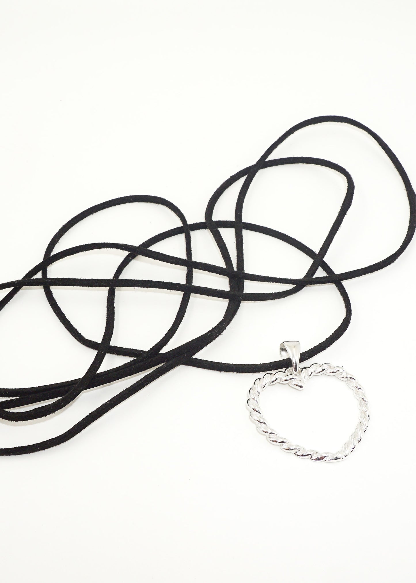 Collar cordón con dije corazón