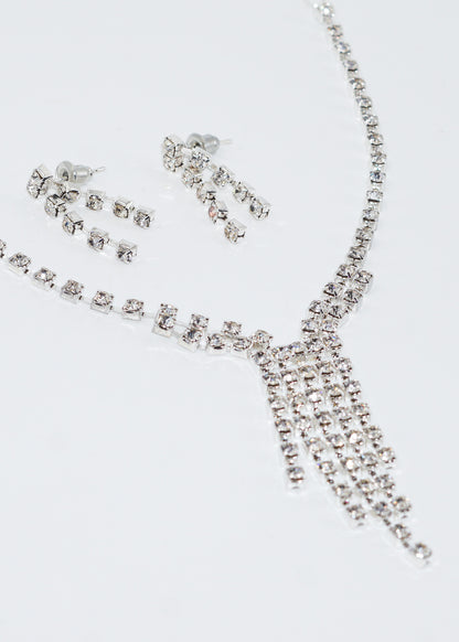 Conjunto strass collar y caravanas