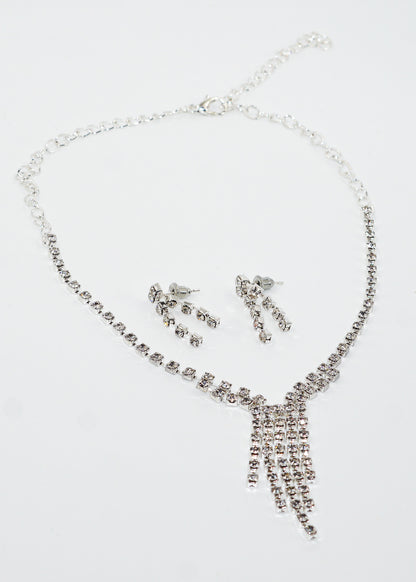 Conjunto strass collar y caravanas