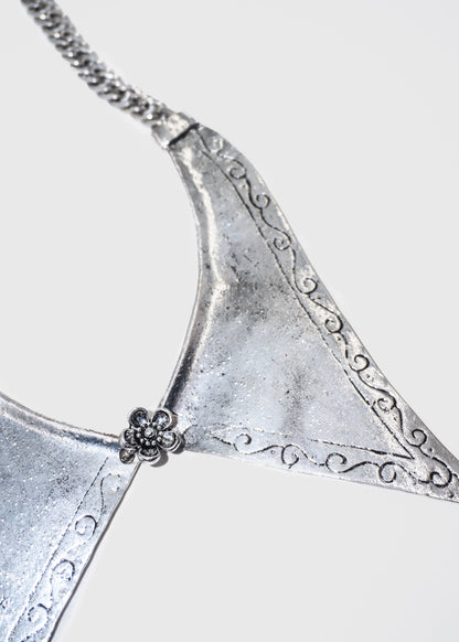 Collar vintage con dije grande puntas y flor al centro