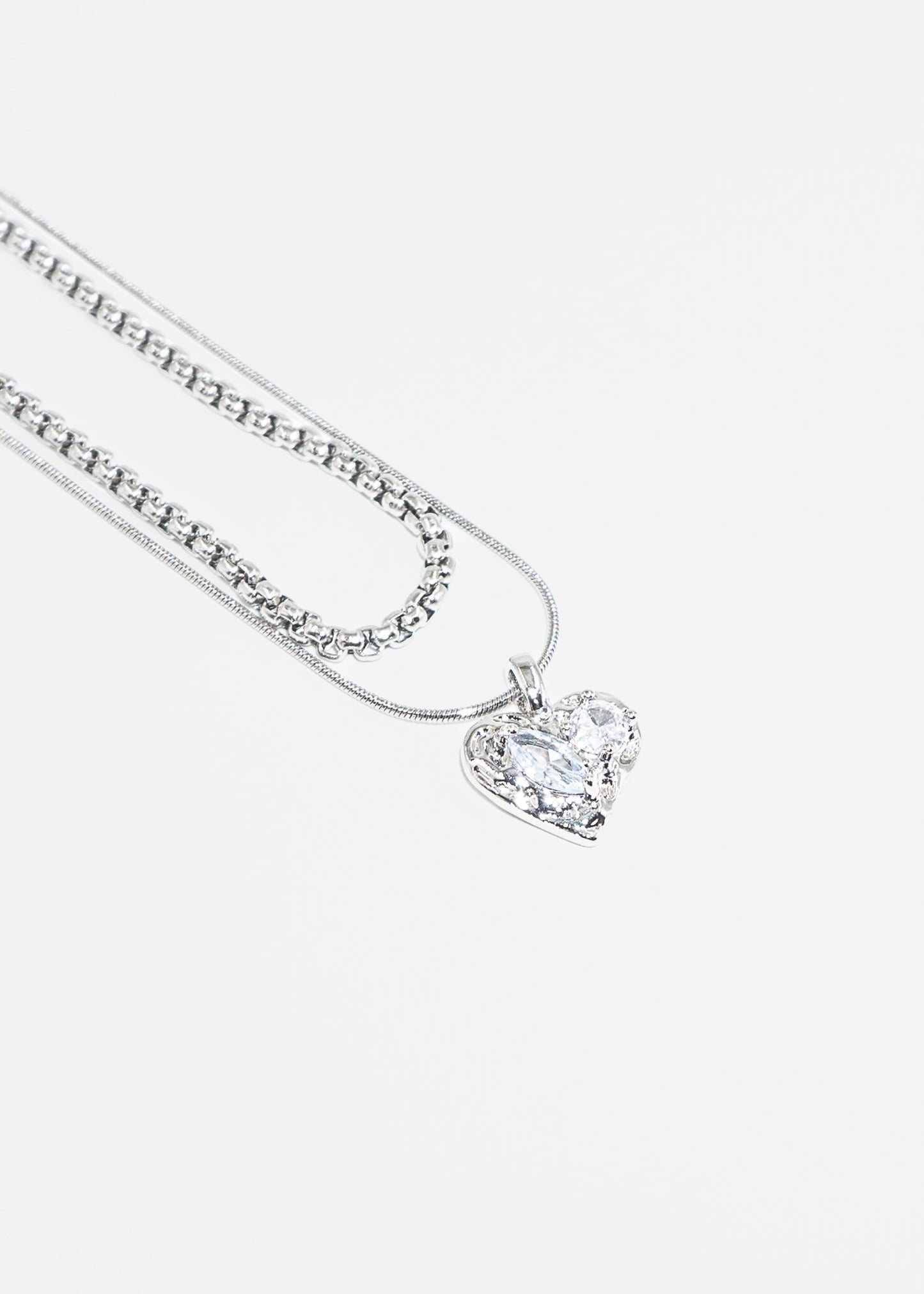Cadena collar doble dije corazón zirconias acero quirúrgico