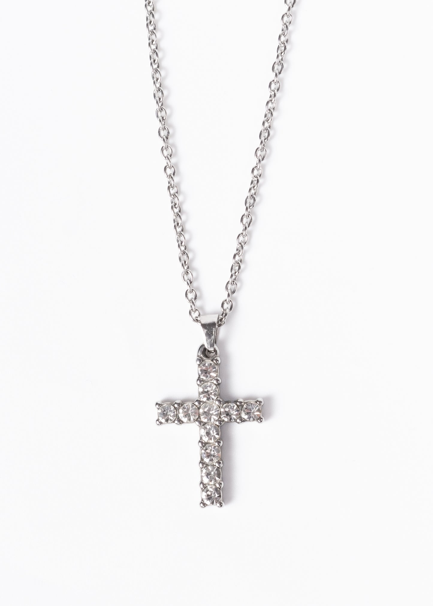 Cadena con dije cruz brillante zirconias acero quirúrgico