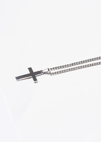 Cadena 60cm con cruz tradicional acero quirúrgico