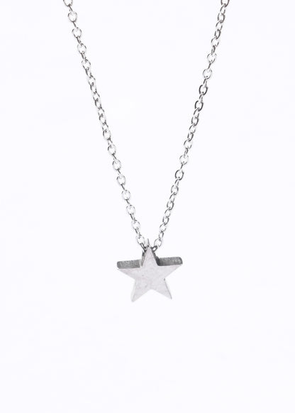 Collar con dije estrella - Acero quirúrgico