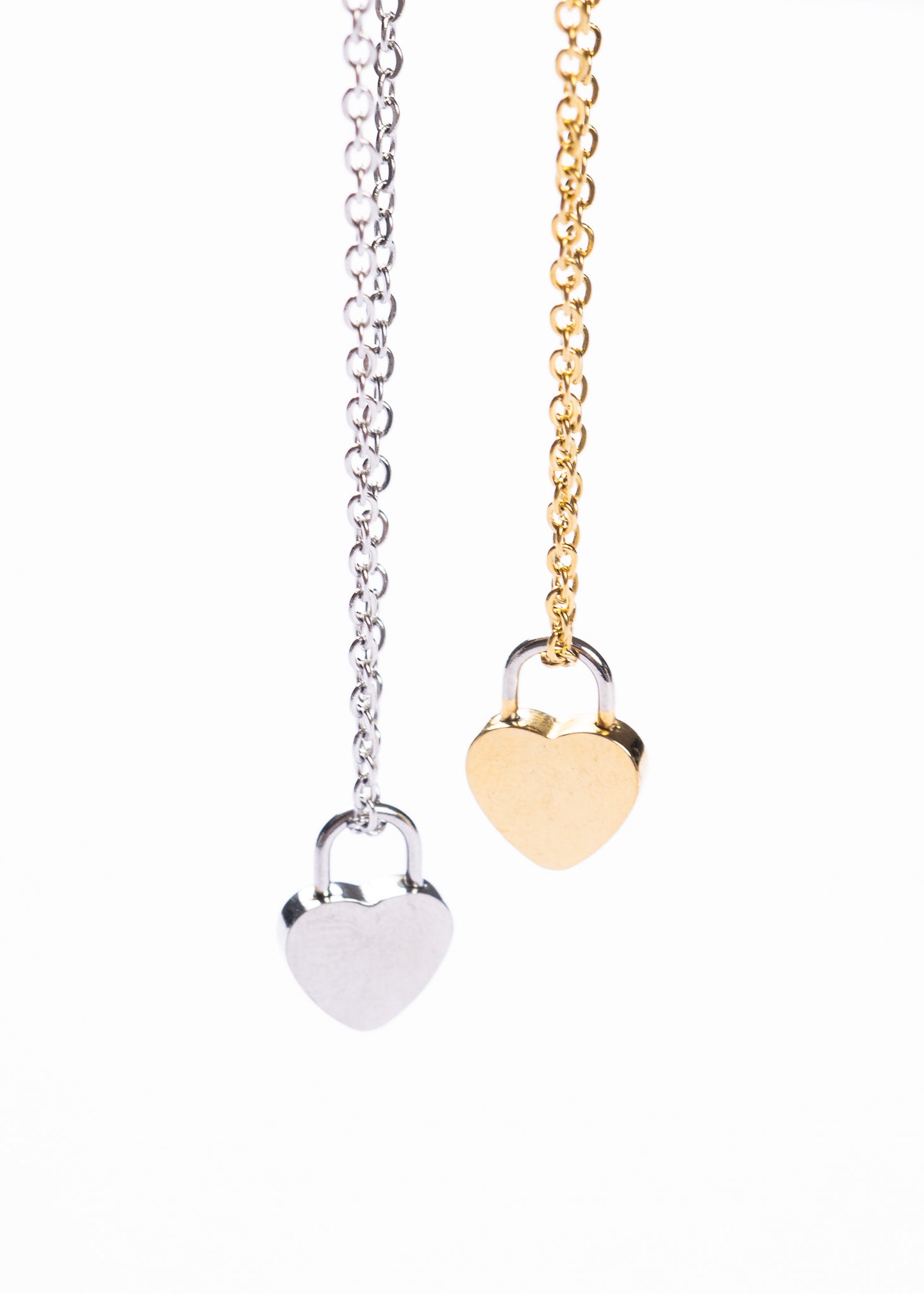 Set x2 collares con dije corazón candado acero quirúrgico